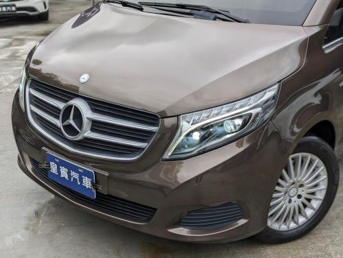 M-Benz 2016年式 V250d Avantgarde 深棕