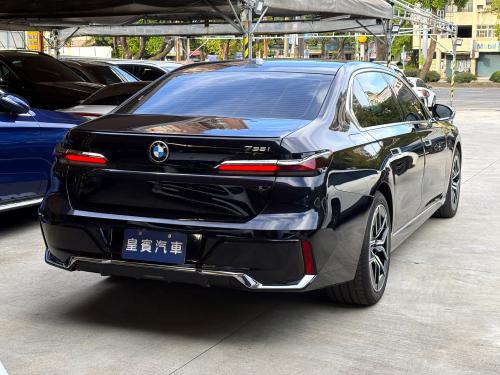 BMW 2026年式 735i M Edition 黑