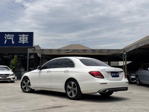 M-Benz 2019年式 E200 Sedan Avantgarde LUX 豪華版 白