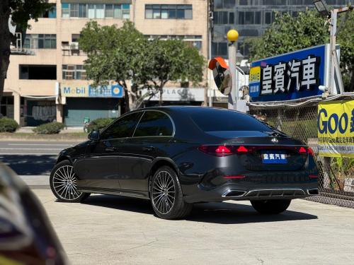M-Benz 2024年式 E200 Sedan AMG Line 深灰