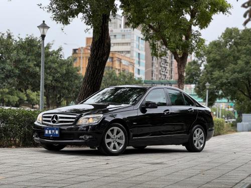 M-Benz 2011 C200 Sedan CGI BlueEFFICIENCY Avantgarde 黑