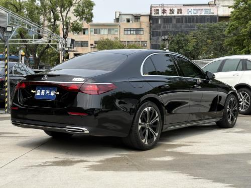 M-Benz 2025 E300 Sedan Exclusive 鐵黑