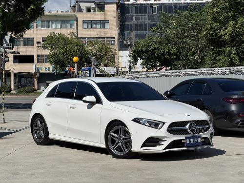 M-Benz 2019年式 A200 AMG Line 白