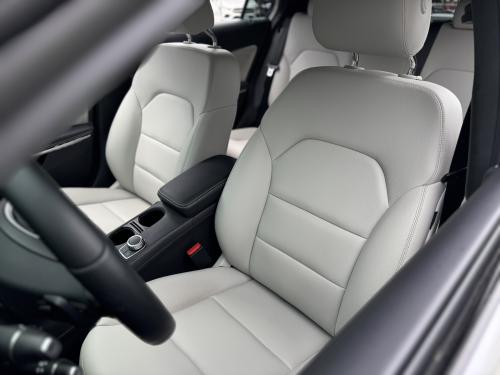 M-Benz 2014 A180 白