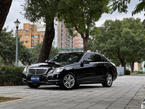 M-Benz 2013年式 E250 Sedan Avantgarde 黑