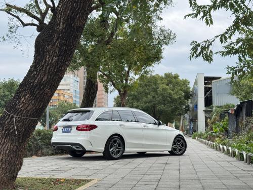 M-Benz 2021年式 C180 Estate 進化版 白