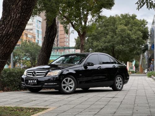 M-Benz 2012 C180 Sedan BlueEFFICIENCY Classic 黑