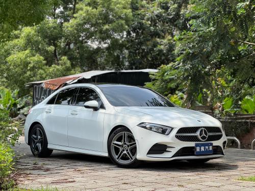 M-Benz 2019 A200 Sedan AMG Line 白