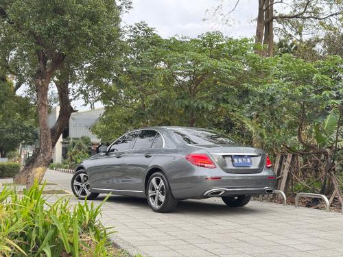 M-Benz 2016 E200 Sedan Avantgarde 灰