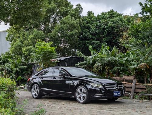 M-Benz 2012年式 CLS350 BlueEFFICIENCY 黑