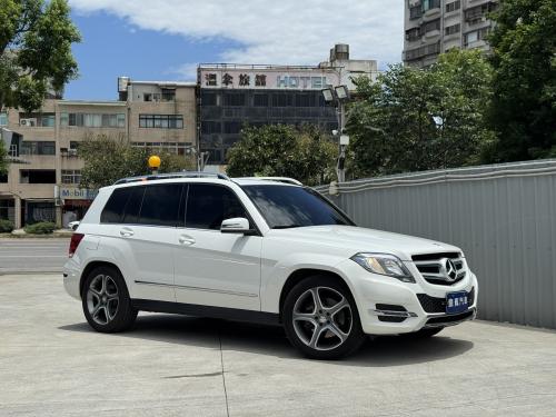 M-Benz 2015年式 GLK220 CDI 4MATIC BlueEFFICIENCY 豪華版 白