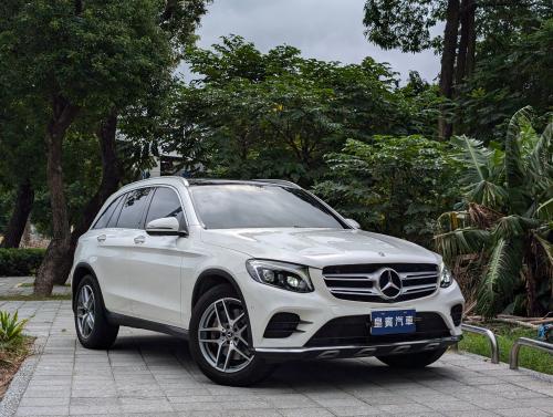 M-Benz 2018 GLC250 4MATIC AMG Line 白