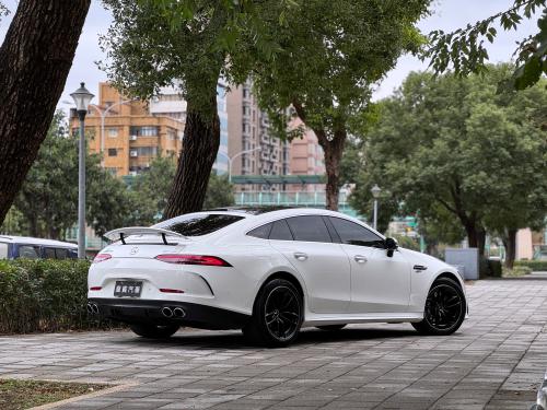 M-Benz 2021年式 AMG GT 43 4-Door Coupe 4MATIC+ 白