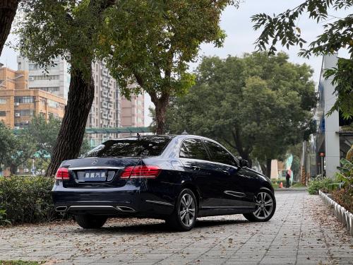 M-Benz 2015 E200 Sedan Avantgarde 深藍