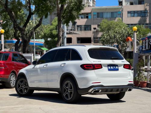M-Benz 2020 GLC300 4MATIC AMG Line 白