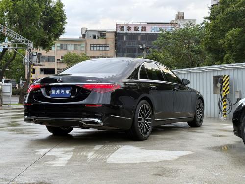 M-Benz 2025年式 S450 4MATIC L 鐵黑