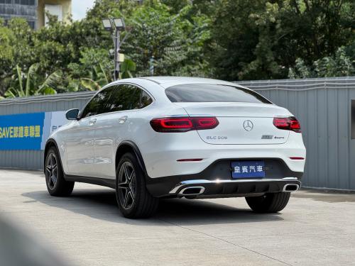M-Benz 2020年式 GLC300 4MATIC Coupe AMG Line 白
