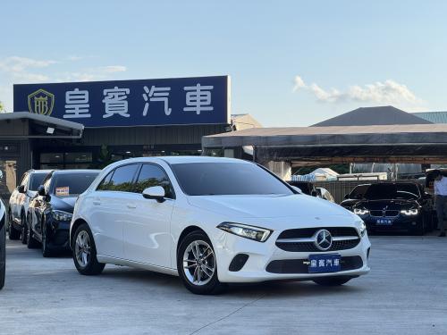 M-Benz 2020年式 A180 白