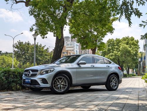 M-Benz 2018年式 GLC250 4MATIC Coupe 運動版 銀