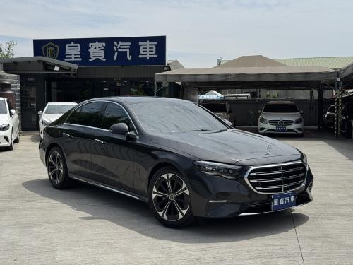 M-Benz 2025 E300 Sedan Exclusive 墨灰