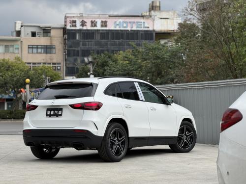 M-Benz 2026年式 GLA180 摘星版 白