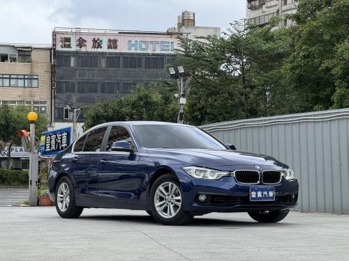 BMW 2017 318i Sedan 深藍