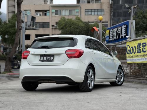 M-Benz 2015 A180 白