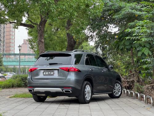 M-Benz 2020 GLE300d 4MATIC 灰