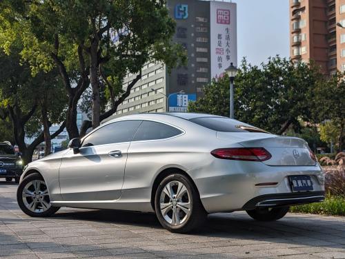 M-Benz 2016 C180 Coupe 銀
