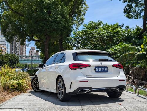 M-Benz 2019年式 A200 AMG Line 白