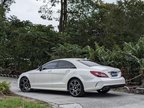 M-Benz 2016 CLS400 AMG Line 白