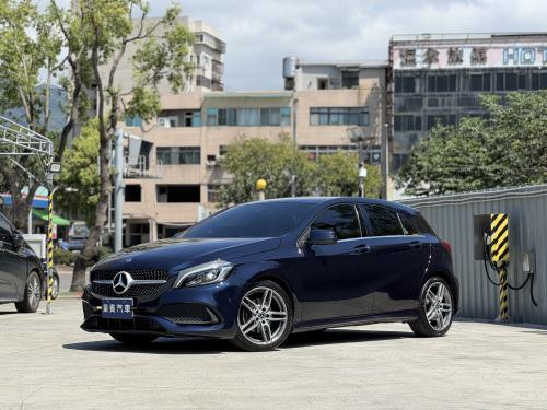 M-Benz 2018年式 A180 運動版 墨藍