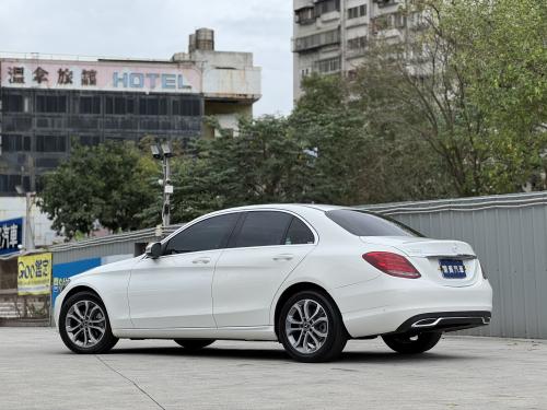 M-Benz 2017 C200 Sedan Avantgarde 白