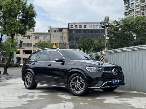 M-Benz 2024 GLE450 4MATIC 鐵黑