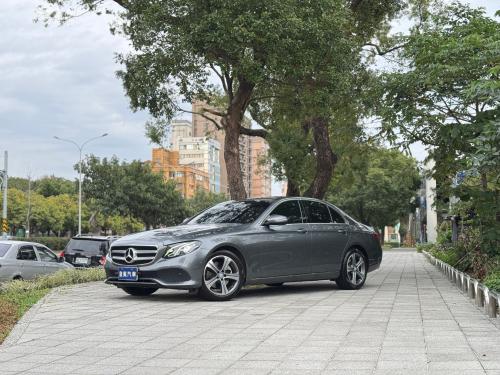 M-Benz 2016 E200 Sedan Avantgarde 灰