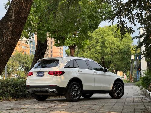 M-Benz 2020年式 GLC200 白