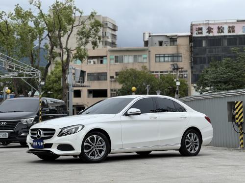 M-Benz 2017 C200 Sedan Avantgarde 白