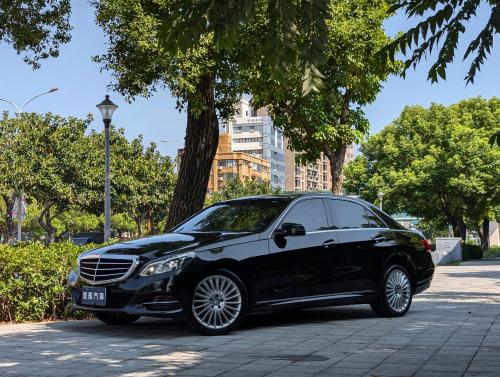 M-Benz 2015 E400 Sedan Elegance 黑