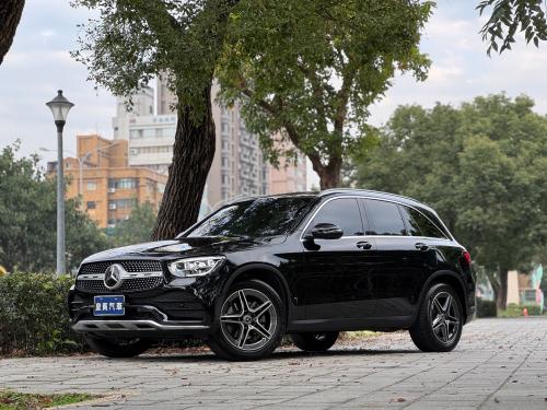 M-Benz 2022 GLC300 4MATIC AMG Line 黑