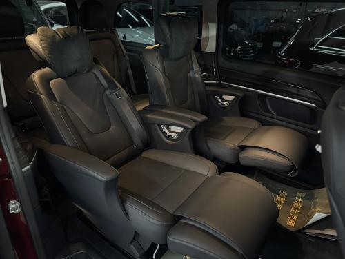 M-Benz 2021年式 V300d Avantgarde 風信子紅