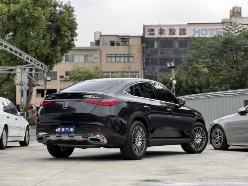 M-Benz 2025 GLC200 4MATIC Coupe 深灰
