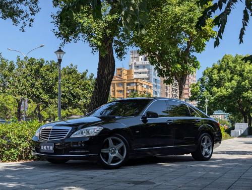 M-Benz 2013 S350 L Grand Edition 黑 限量版