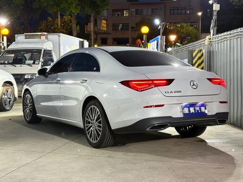 M-Benz 2023年式 CLA200 Coupe 白