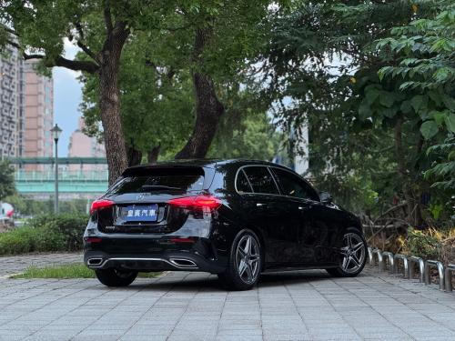 M-Benz 2024 A180 AMG Line 黑