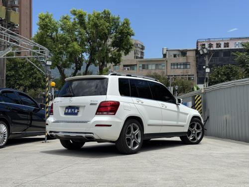 M-Benz 2015年式 GLK220 CDI 4MATIC BlueEFFICIENCY 豪華版 白