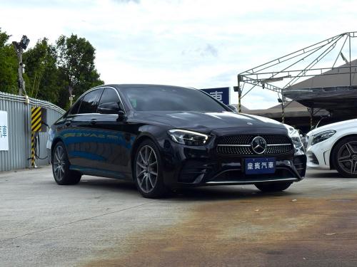 M-Benz 2023年式 E300 Sedan 運動版 鐵黑