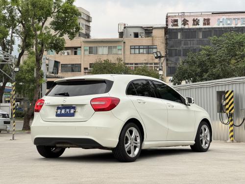 M-Benz 2015 A180 白