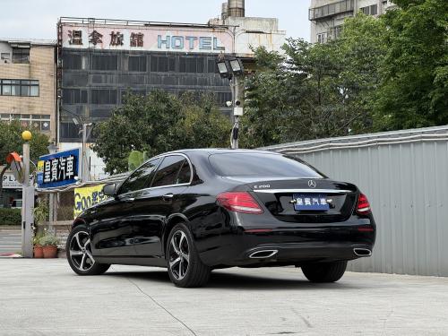 M-Benz 2020 E200 Sedan 星動版 SportStyle 鐵黑