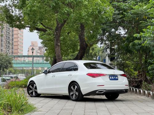M-Benz 2022 C180 Sedan 白