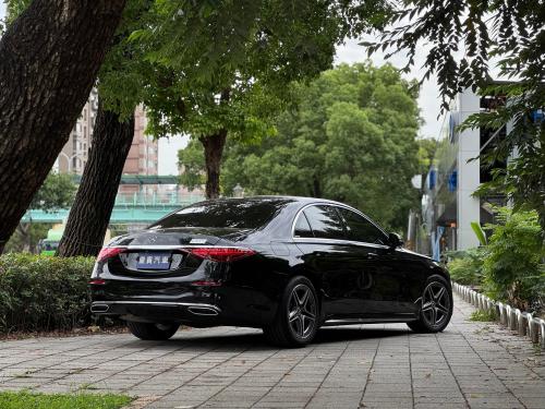 M-Benz 2023 S350d AMG Line 黑